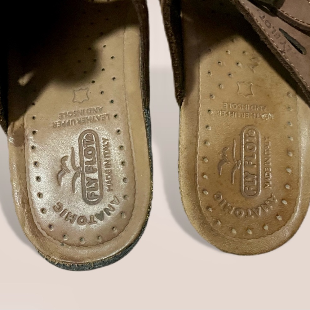 Fly Flot Anatomic Strap Slip-On Sandal Beige - Picture 5 of 9